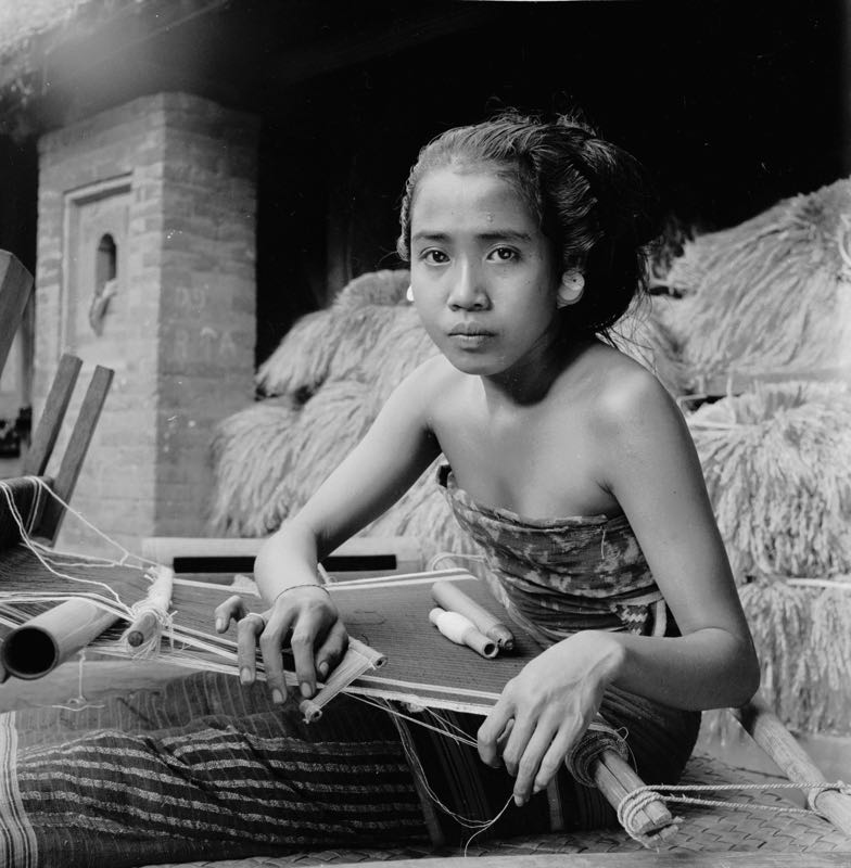 Balinese Weaver