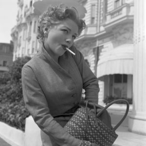 Anne Baxter