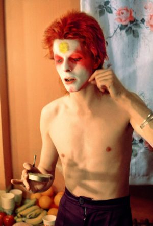 Bowie Backstage