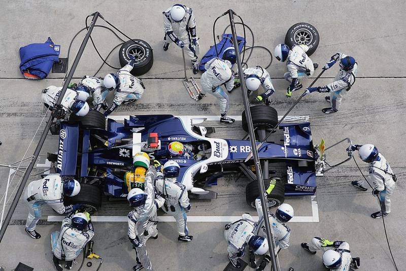 F1 Pitstop - Galerie Prints - Premium Photographic Prints