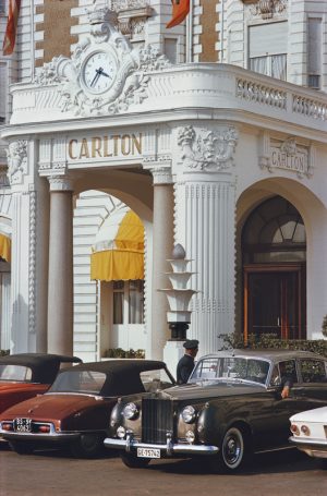 Carlton Hotel